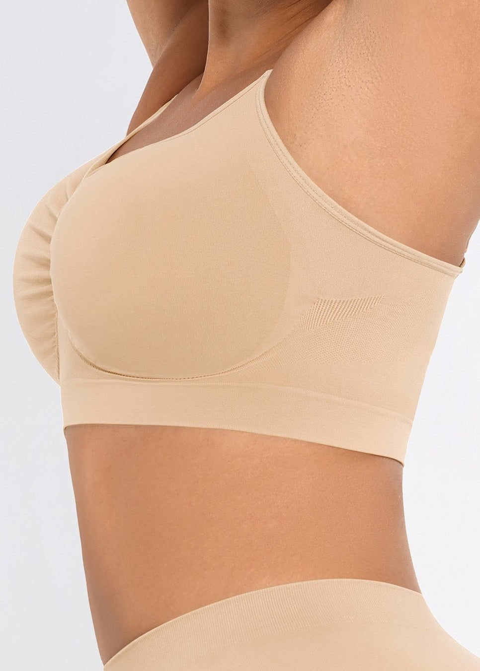 Seamless Shaping Bra with Adjustable Shoulder Straps