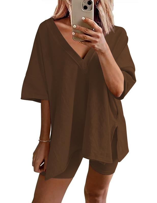 2-Piece Women’s Casual V-Neck Tracksuit – Short Sleeve T-Shirt & High-Waist Shorts Set
