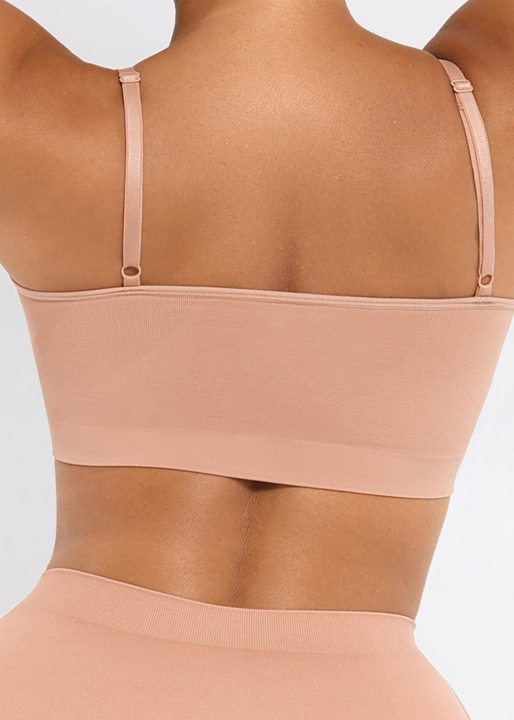 Seamless Shaping Bra with Adjustable Shoulder Straps